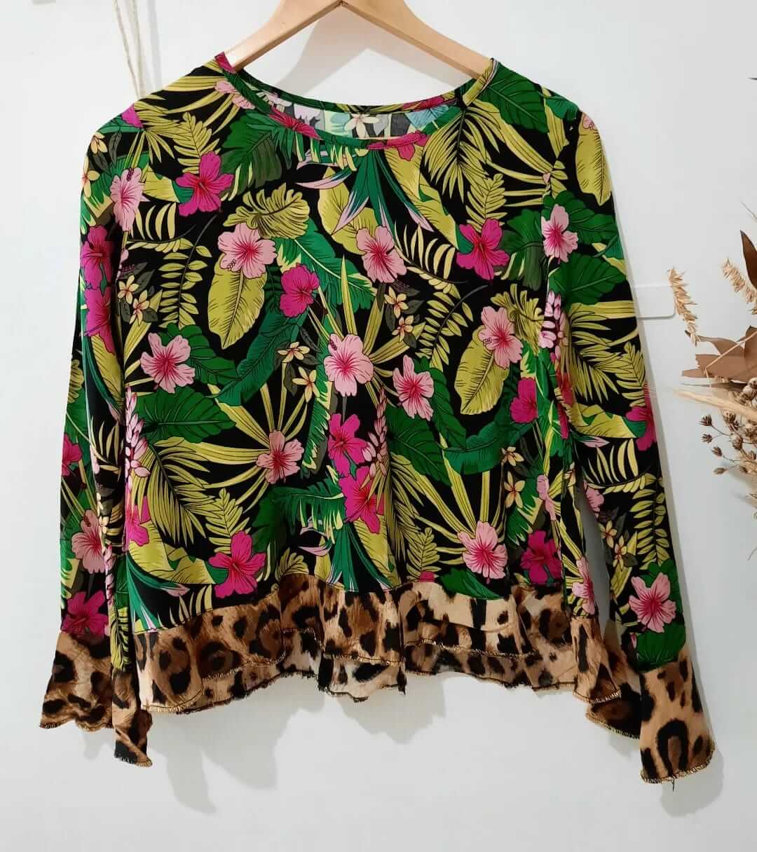 Remera de fibrana estampada